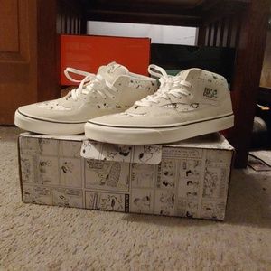 Vans half-cab snoopy